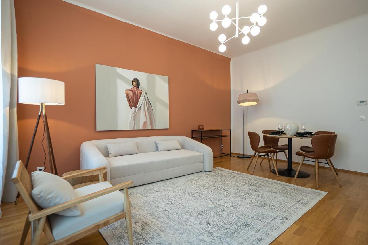 Bright 3-Room Apartment With A King-Size Bed Vienne Extérieur photo