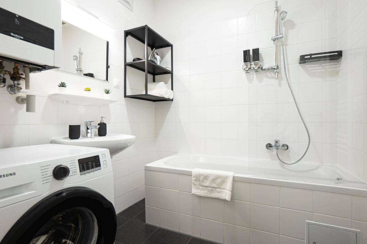 Bright 3-Room Apartment With A King-Size Bed Vienne Extérieur photo